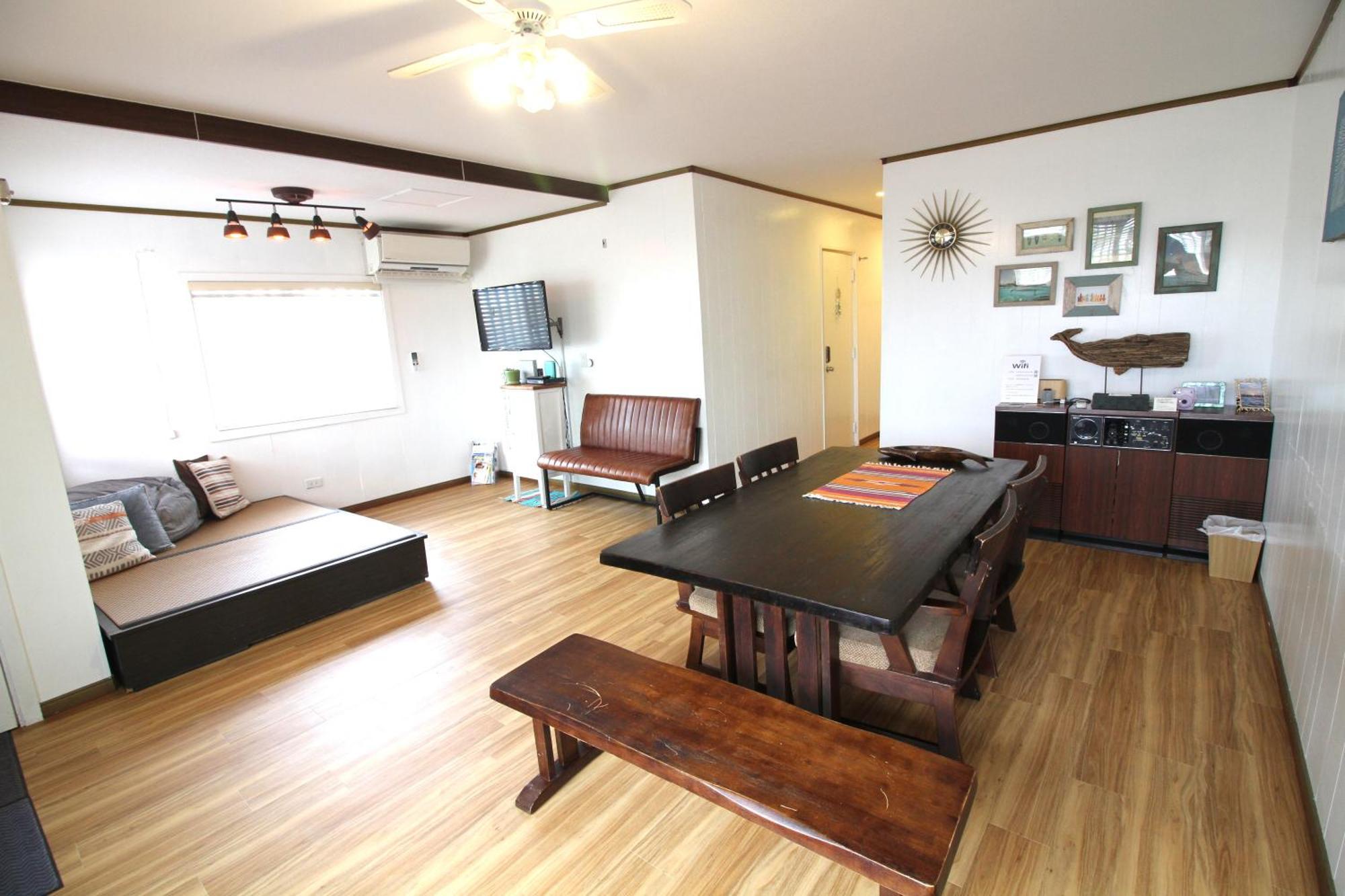 Whale Okinawa Hotel Kadena Kültér fotó