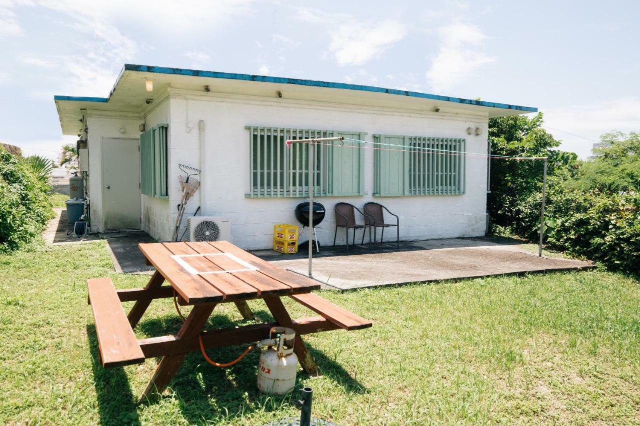 Whale Okinawa Hotel Kadena Kültér fotó