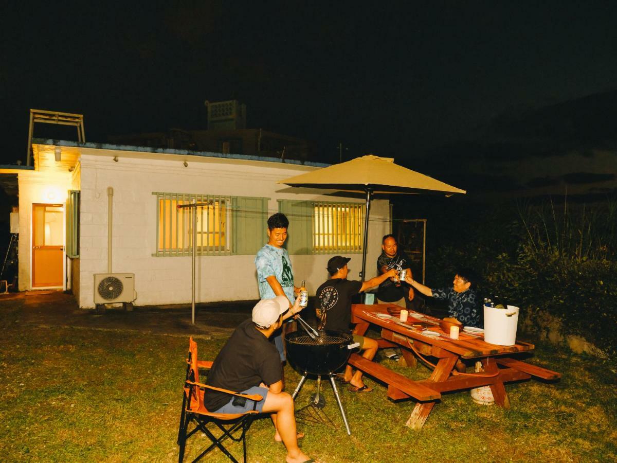 Whale Okinawa Hotel Kadena Kültér fotó